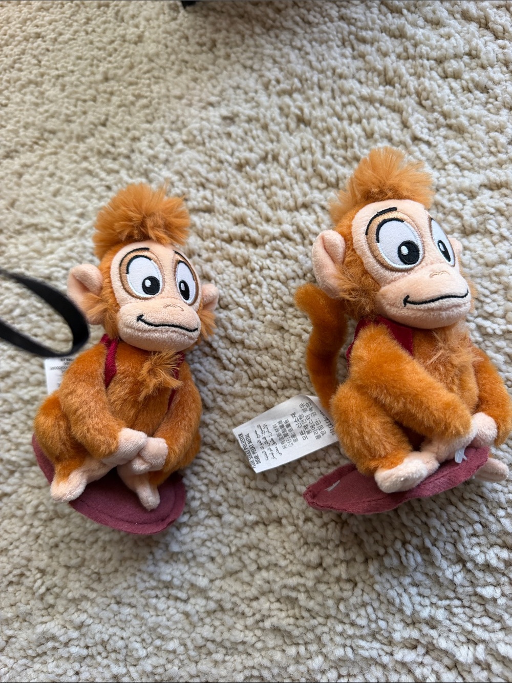 Set of 2 Authentic Disney Abu Aladdin Monkey Shoulder Pal Magnetic plush toy